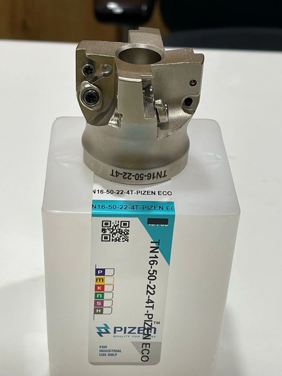 Face Mill Cutters TN16-50-22-4T (TNMG 16)