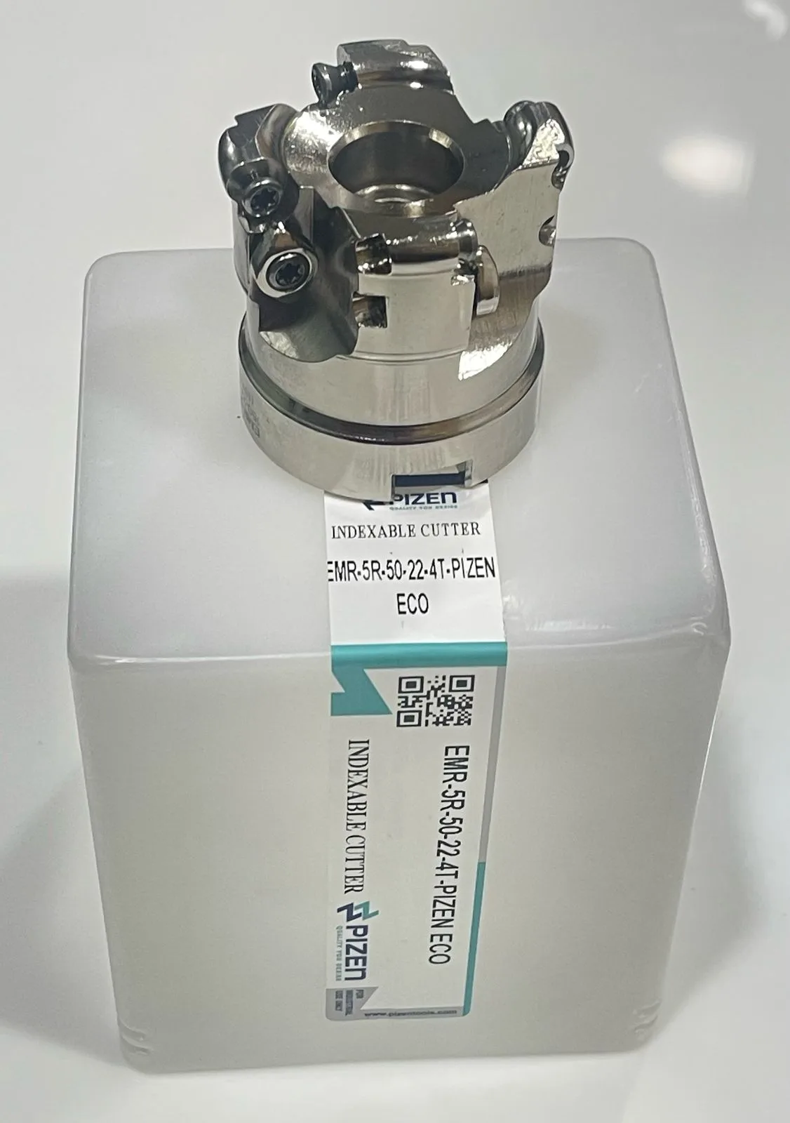Indexable Cutters — 300R-25-C25-300L-3T
