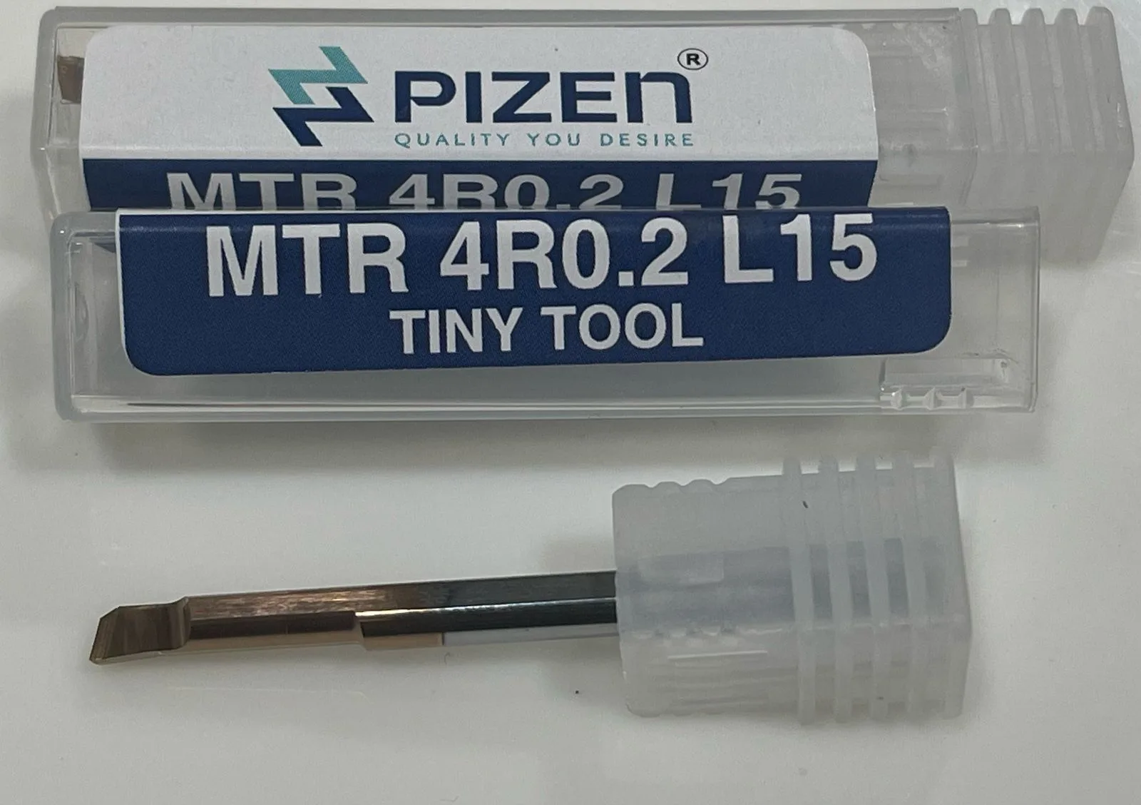 Solid Carbide Cutters R2.5-D6-50L-4F (2.5MM)