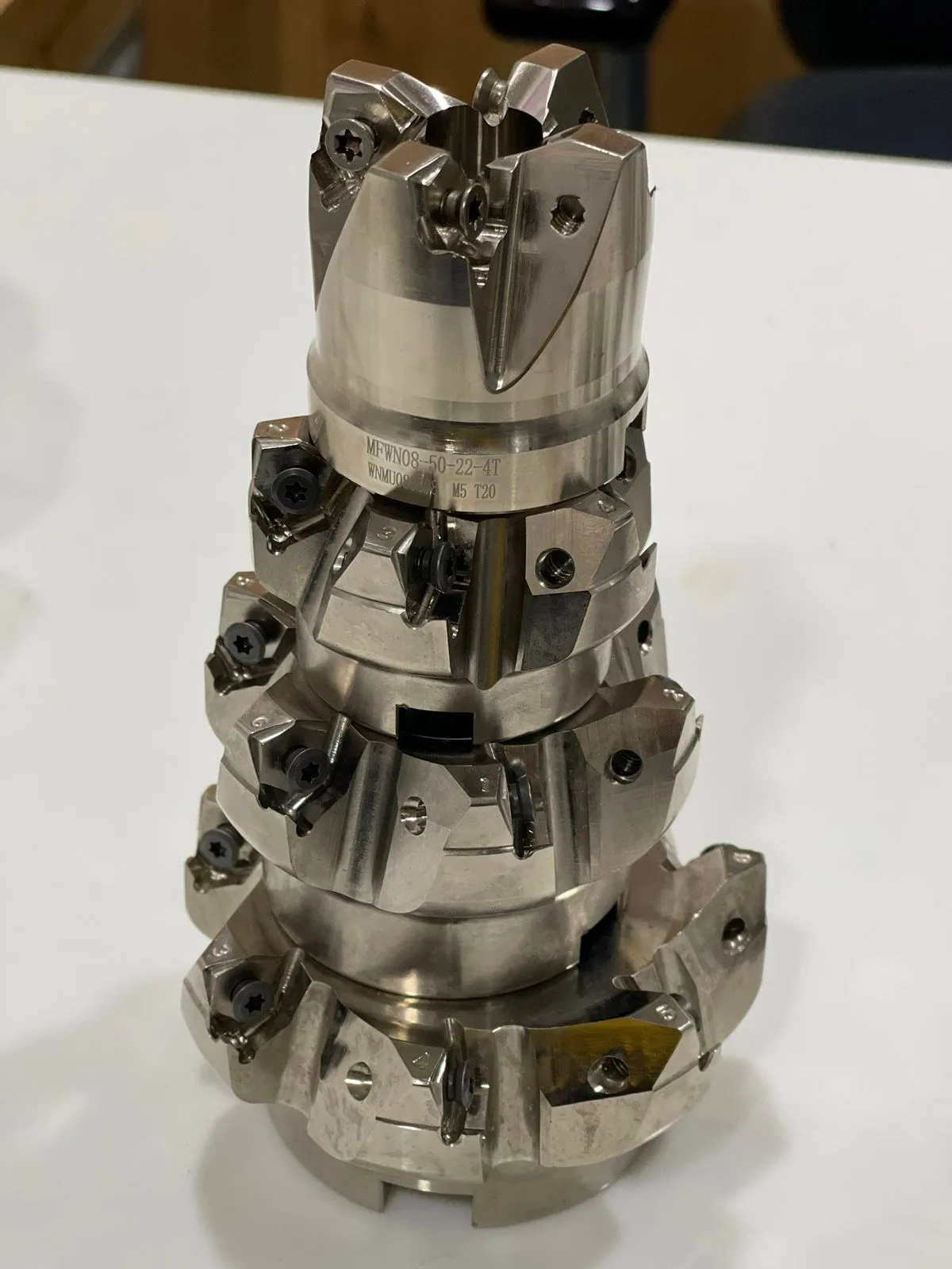 Indexable Cutters — R390 11-25-C25-200L-3T