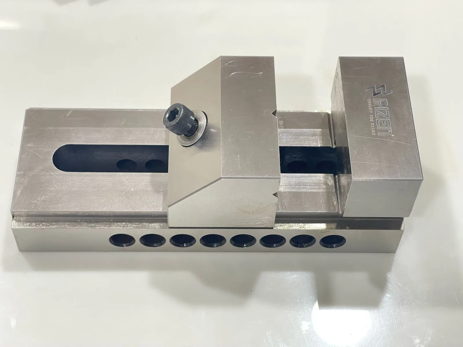 Other Retail Items — KNURLING BIT-AA/BL/BR-(0.2-0.3MM)