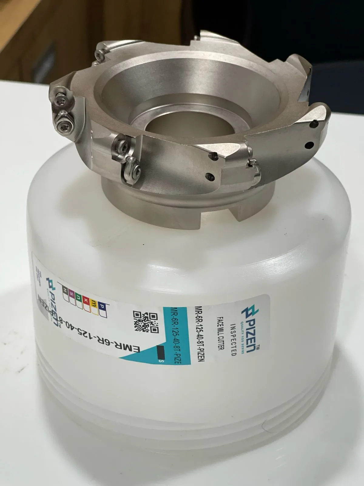 Indexable Cutters — 300R32-C32-200L-4T