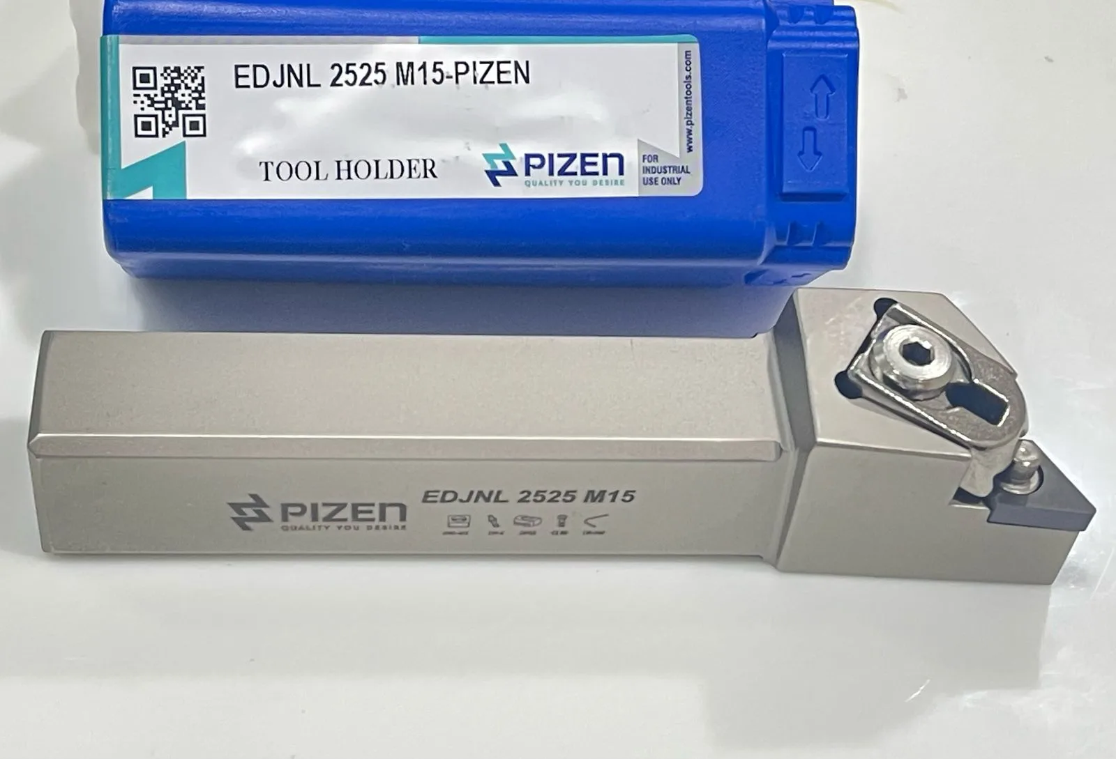 Turning Holders — EDJNL 2525 M15-PIZEN